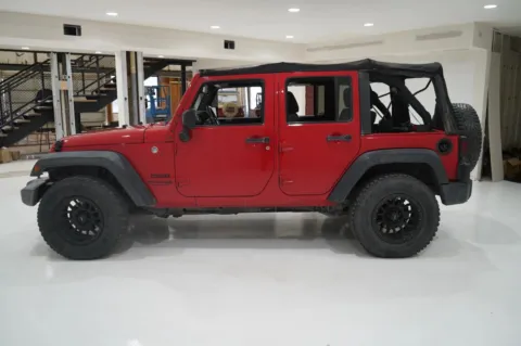 More photos of 2018 Jeep Wrangler Unlimited Sport S (JK) Sport Utility 4D at Lucky Motorsports Inc., TX