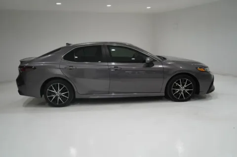 Gray 2021 Toyota Camry SE Sedan 4D for sale in El Paso, TX