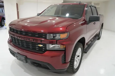 More photos of 2020 Chevrolet Silverado 1500 Crew Cab Custom Pickup 4D 5 3/4 ft at Lucky Motorsports Inc., TX