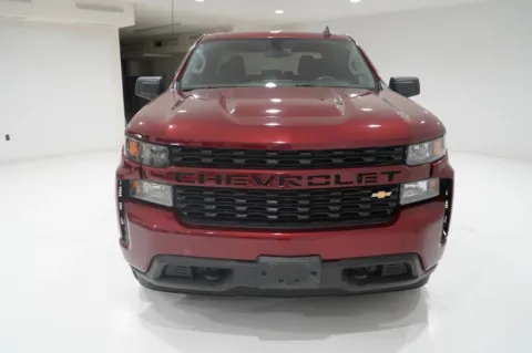Another view of 2020 Chevrolet Silverado 1500 Crew Cab Custom Pickup 4D 5 3/4 ft for sale in El Paso, TX at Lucky Motorsports Inc.