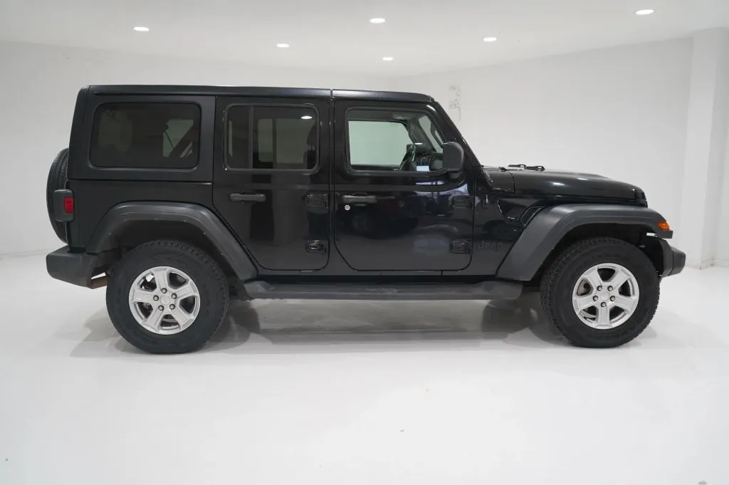 Black 2022 Jeep Wrangler Unlimited Sport S Sport Utility 4D for sale in El Paso, TX