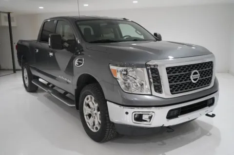 Photos of 2016 Nissan TITAN XD Crew Cab SV Pickup 4D 6 1/2 ft for sale in El Paso, TX at Lucky Motorsports Inc.