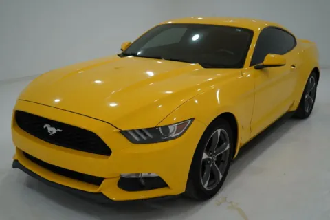 More photos of 2015 FORD MUSTANG V6 at Lucky Motorsports Inc., TX