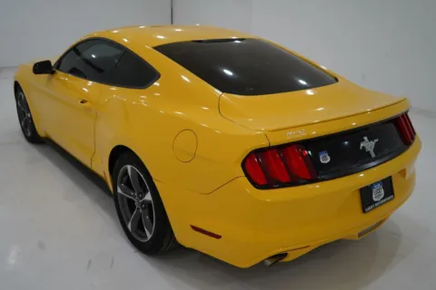 More photos of 2015 FORD MUSTANG V6 at Lucky Motorsports Inc., TX