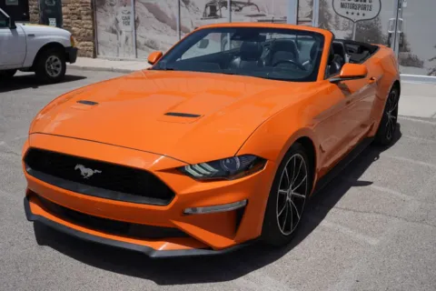 More photos of 2021 FORD MUSTANG at Lucky Motorsports Inc., TX