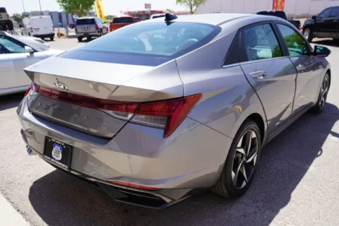 Another view of 2022 HYUNDAI ELANTRA LIMITED for sale in El Paso, TX at Lucky Motorsports Inc.