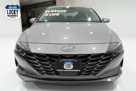 Another view of 2022 HYUNDAI ELANTRA LIMITED for sale in El Paso, TX at Lucky Motorsports Inc.