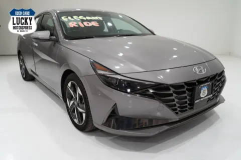 Photos of 2022 HYUNDAI ELANTRA LIMITED for sale in El Paso, TX at Lucky Motorsports Inc.