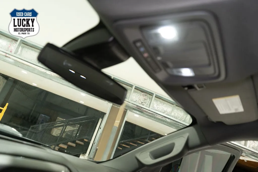 2022 Chevrolet Silverado 1500 Limited Custom - Photo 25