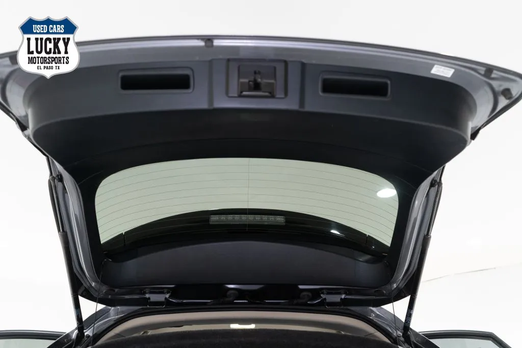 2019 Lexus NX 300 - Photo 16