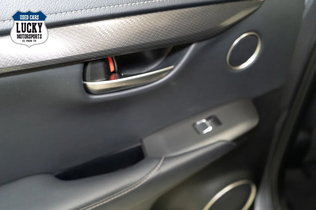 2019 Lexus NX 300 - Photo 19