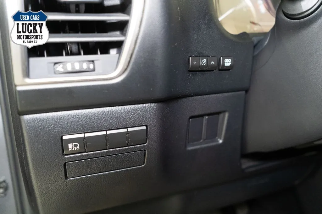 2019 Lexus NX 300 - Photo 27