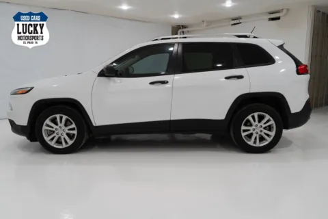 More photos of 2015 JEEP CHEROKEE SPORT at Lucky Motorsports Inc., TX