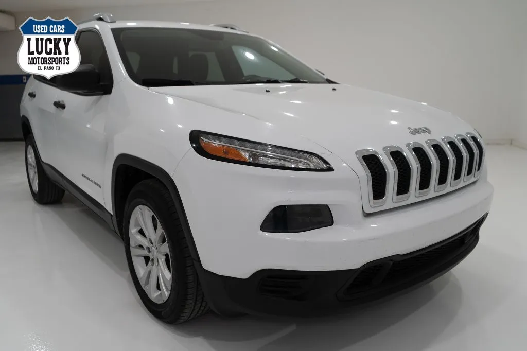 White 2015 JEEP CHEROKEE SPORT for sale in El Paso, TX