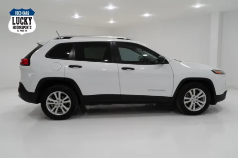 Photos of 2015 JEEP CHEROKEE SPORT for sale in El Paso, TX at Lucky Motorsports Inc.