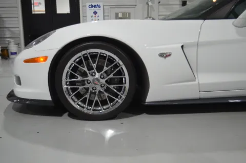 More photos of 2013 Chevrolet Corvette 427 Collector Edition at Custom Truck Concepts, MS