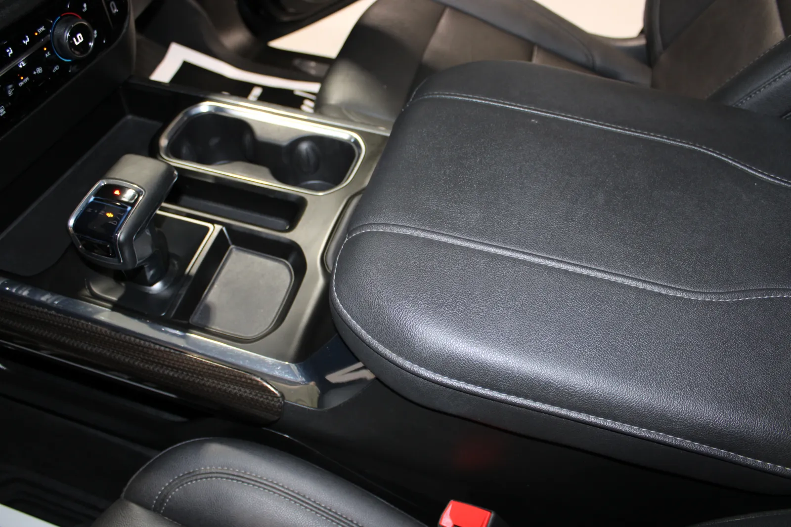 2023 Chevrolet Silverado 1500 RST - Photo 14