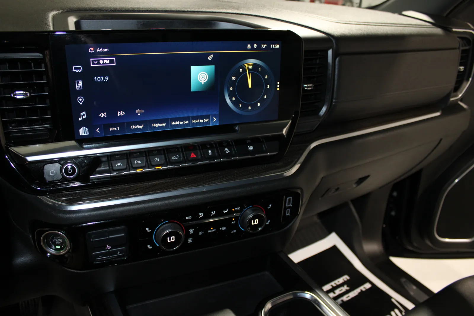 2023 Chevrolet Silverado 1500 RST - Photo 36