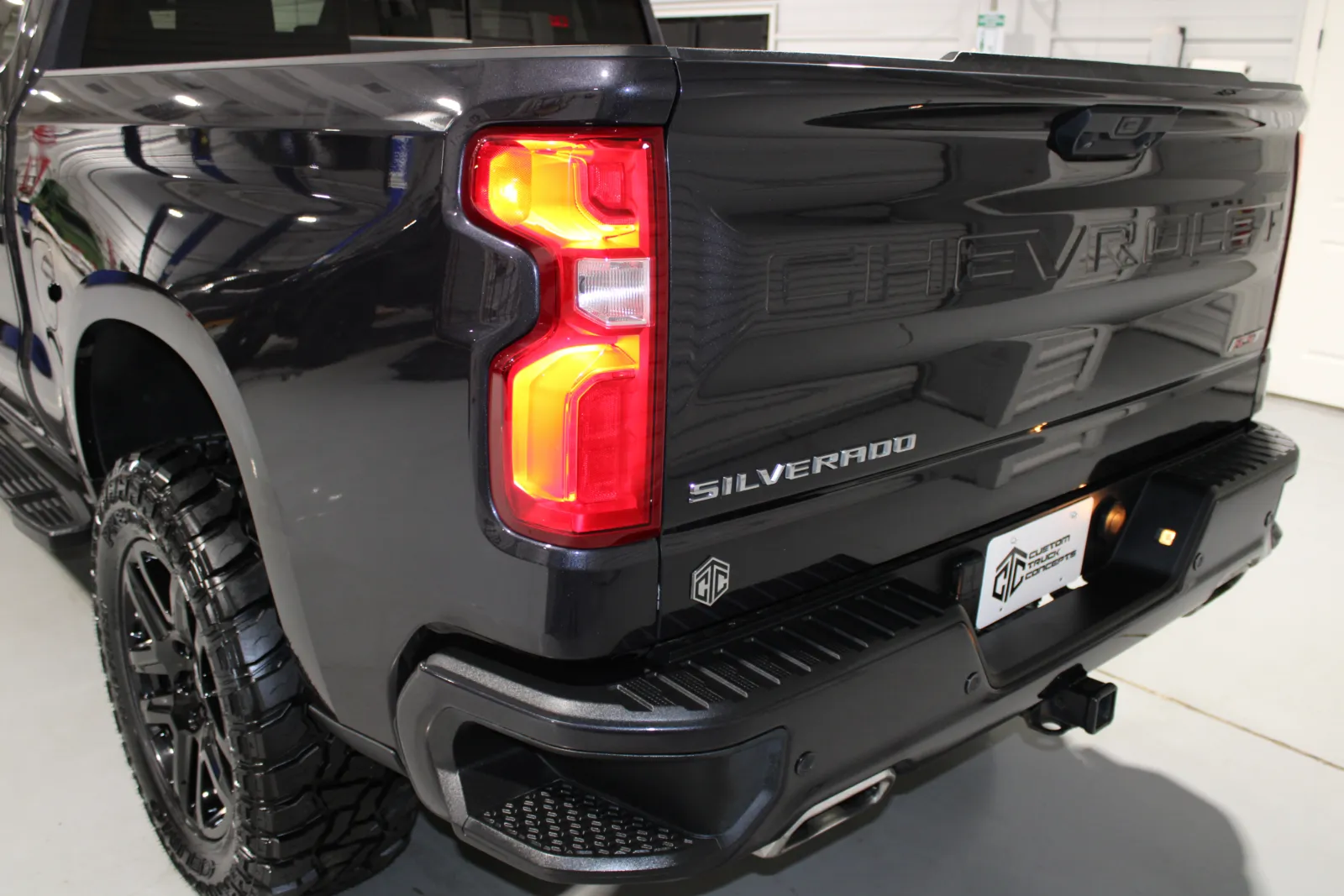 2023 Chevrolet Silverado 1500 RST - Photo 8
