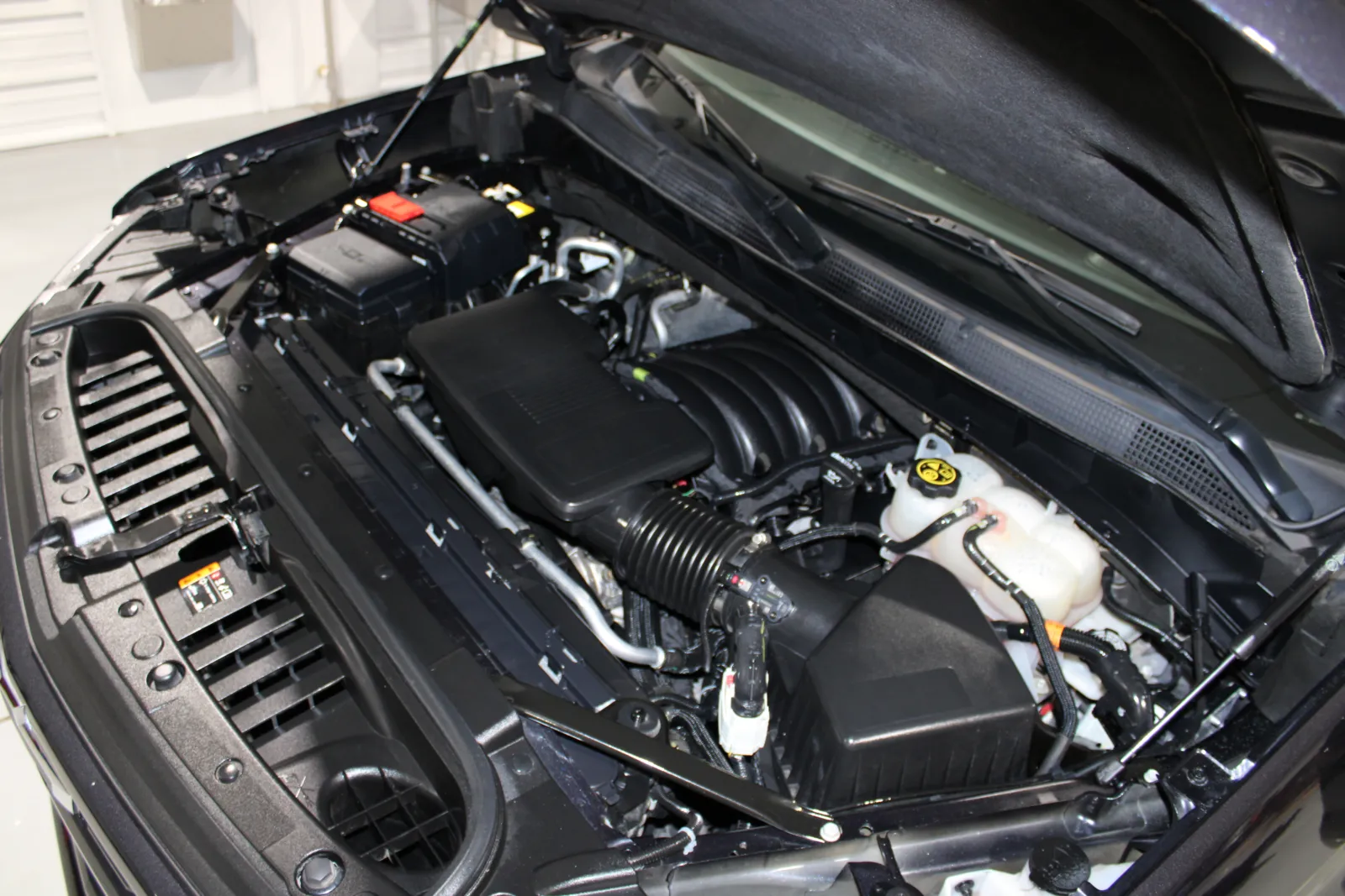 2023 Chevrolet Silverado 1500 RST - Photo 21