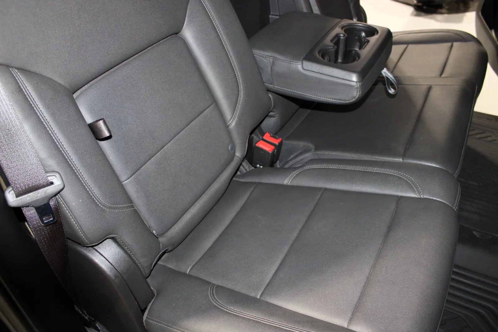 2023 Chevrolet Silverado 1500 RST - Photo 19