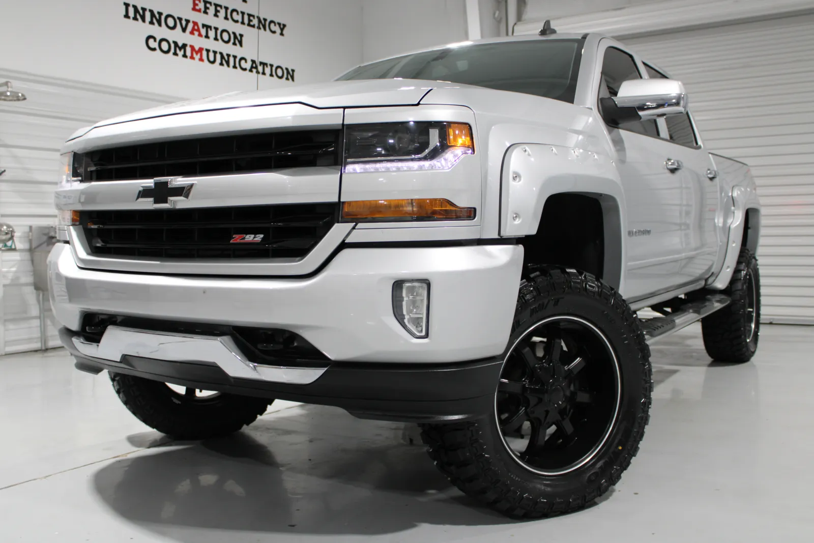 Silver 2018 Chevrolet Silverado 1500 for sale in Hattiesburg, MS