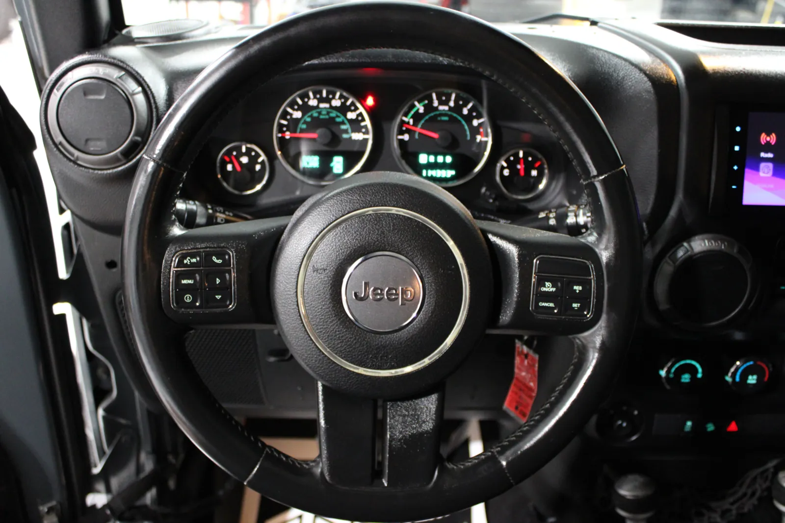2015 Jeep Wrangler Unlimited Sport - Photo 35