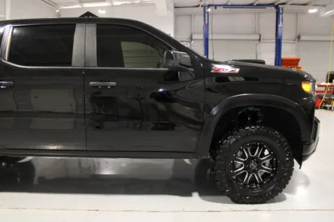 More photos of 2020 Chevrolet Silverado 1500 at Custom Truck Concepts, MS