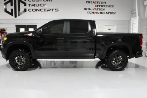 Photos of 2020 Chevrolet Silverado 1500 for sale in Hattiesburg, MS at Custom Truck Concepts