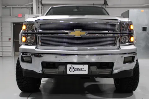 Photos of 2014 Chevrolet Silverado 1500 for sale in Hattiesburg, MS at Custom Truck Concepts