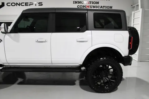 More photos of 2021 Ford Bronco at Custom Truck Concepts, MS