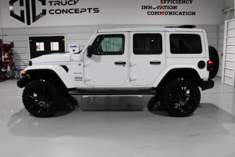 More photos of 2021 Jeep Wrangler Unlimited at Custom Truck Concepts, MS