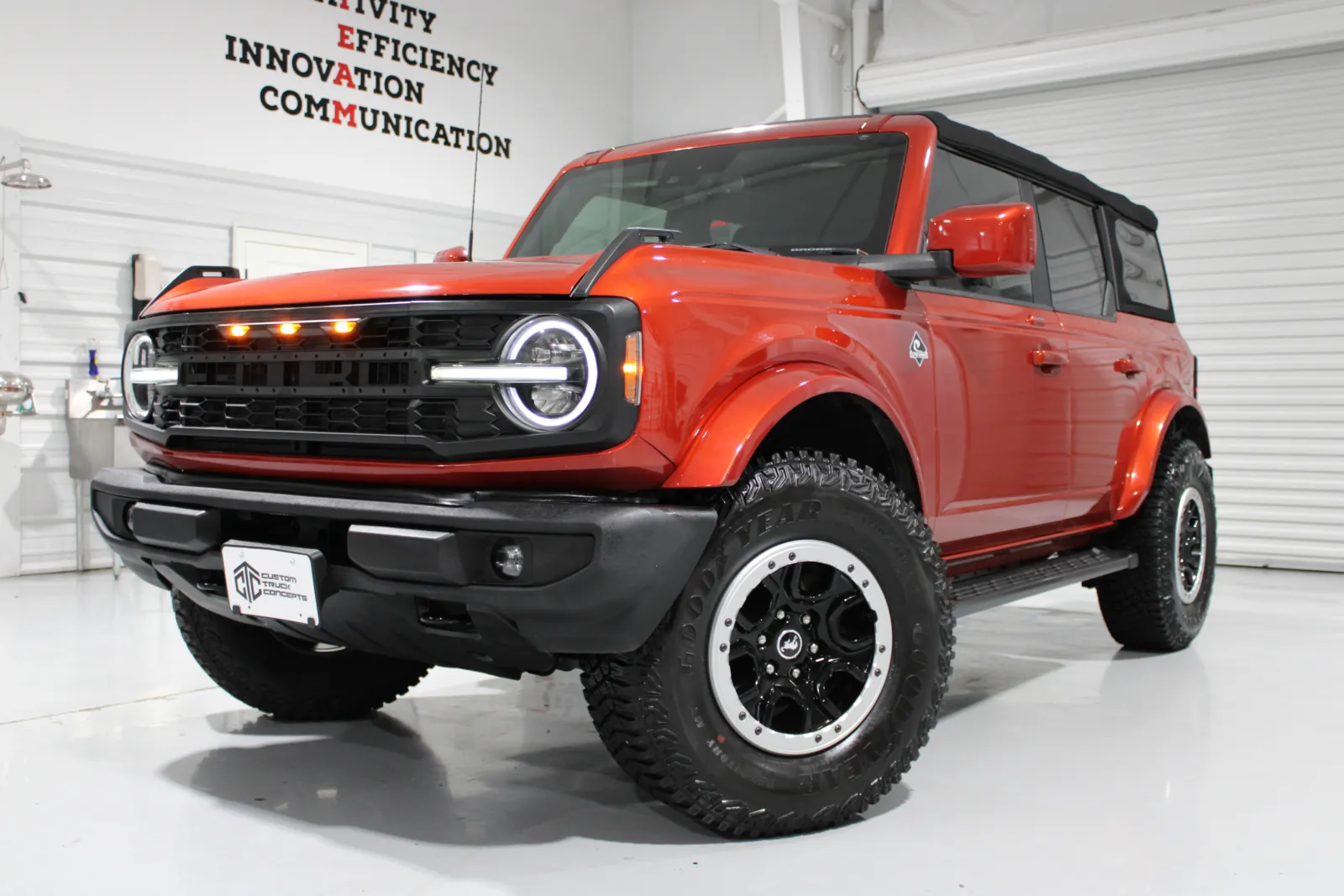Red 2022 Ford Bronco for sale in Hattiesburg, MS