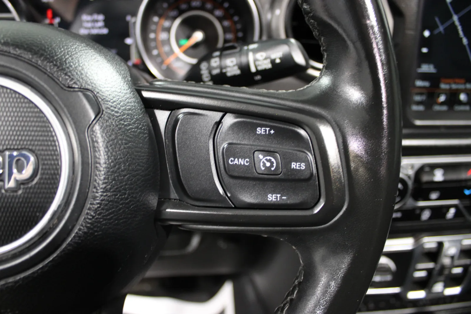 2022 Jeep Wrangler Unlimited Willys - Photo 6