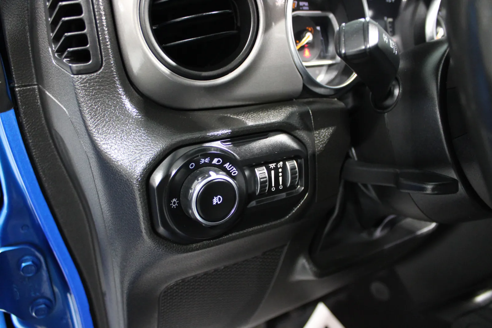 2022 Jeep Wrangler Unlimited Willys - Photo 46