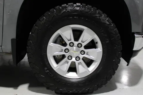 Photos of 2020 Chevrolet Silverado 1500 for sale in Hattiesburg, MS at Custom Truck Concepts