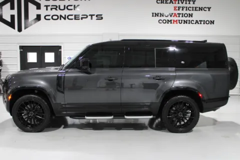 More photos of 2023 Land Rover Defender 130 X-DYNAMIC SE at Custom Truck Concepts, MS