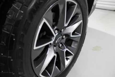 More photos of 2021 Chevrolet Tahoe at Custom Truck Concepts, MS