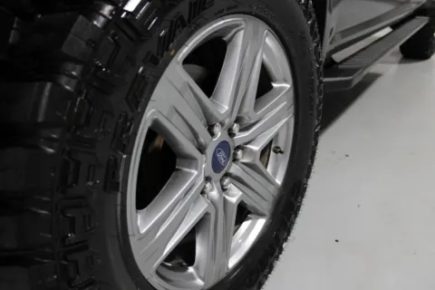 More photos of 2019 Ford F-150 at Custom Truck Concepts, MS