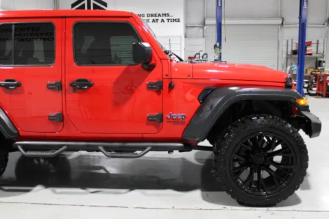 More photos of 2020 Jeep Wrangler Unlimited at Custom Truck Concepts, MS