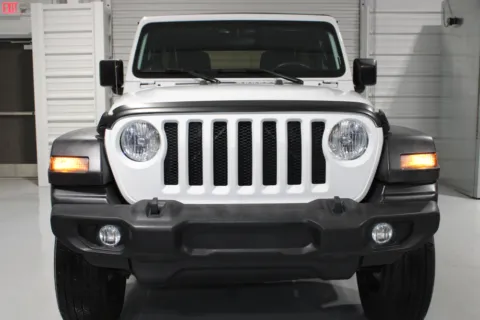 Photos of 2020 Jeep Wrangler Unlimited for sale in Hattiesburg, MS at Custom Truck Concepts