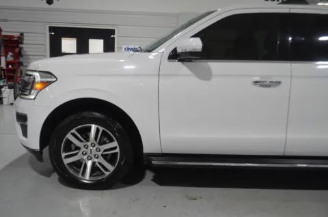 More photos of 2022 FORD EXPEDITION MAX Limited at Custom Truck Concepts, MS