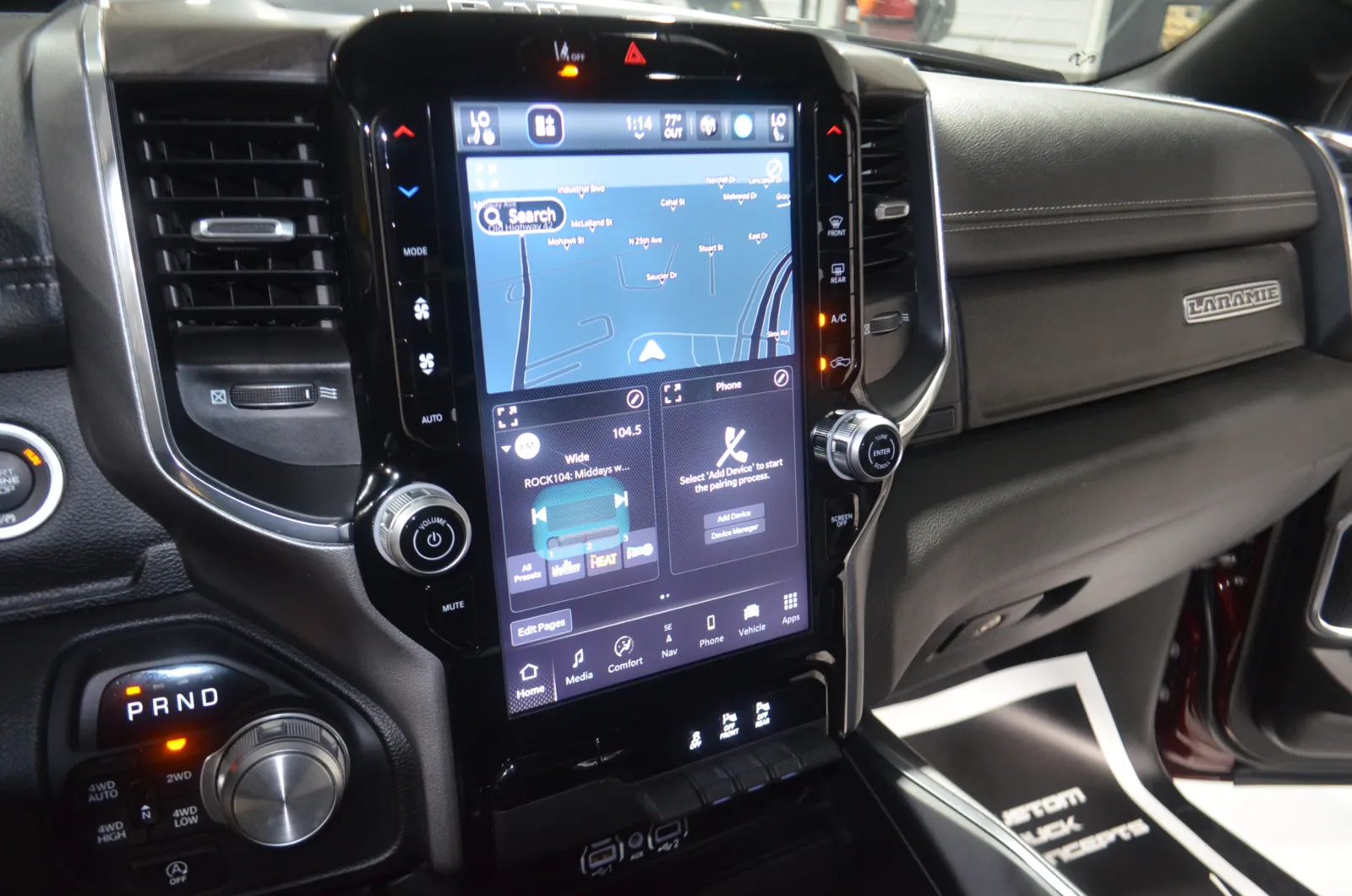 2025 RAM Ram 1500 Pickup Laramie - Photo 24