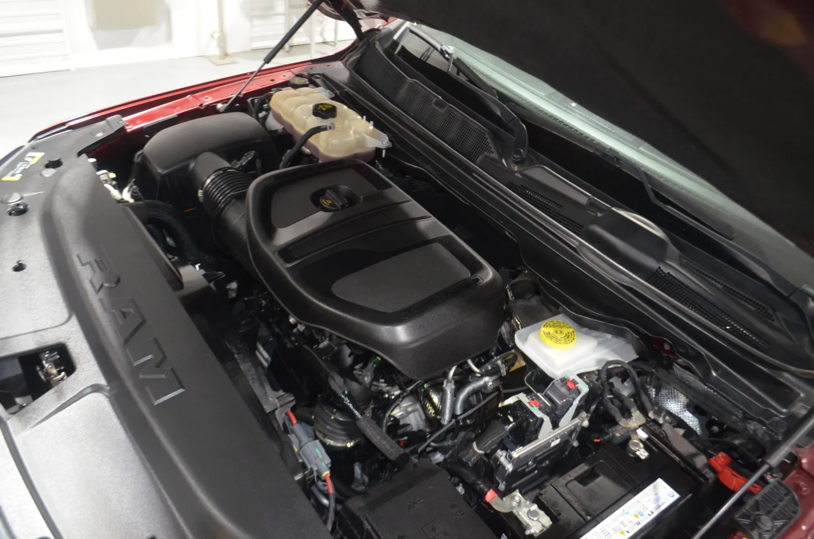 2025 RAM Ram 1500 Pickup Laramie - Photo 35