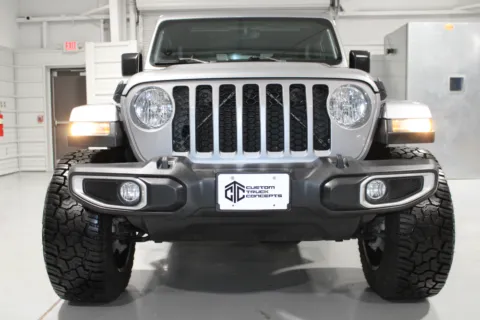 Photos of 2021 JEEP GLADIATOR for sale in Hattiesburg, MS at Custom Truck Concepts