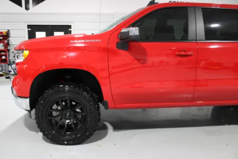 More photos of 2025 Chevrolet Silverado 1500 LT at Custom Truck Concepts, MS