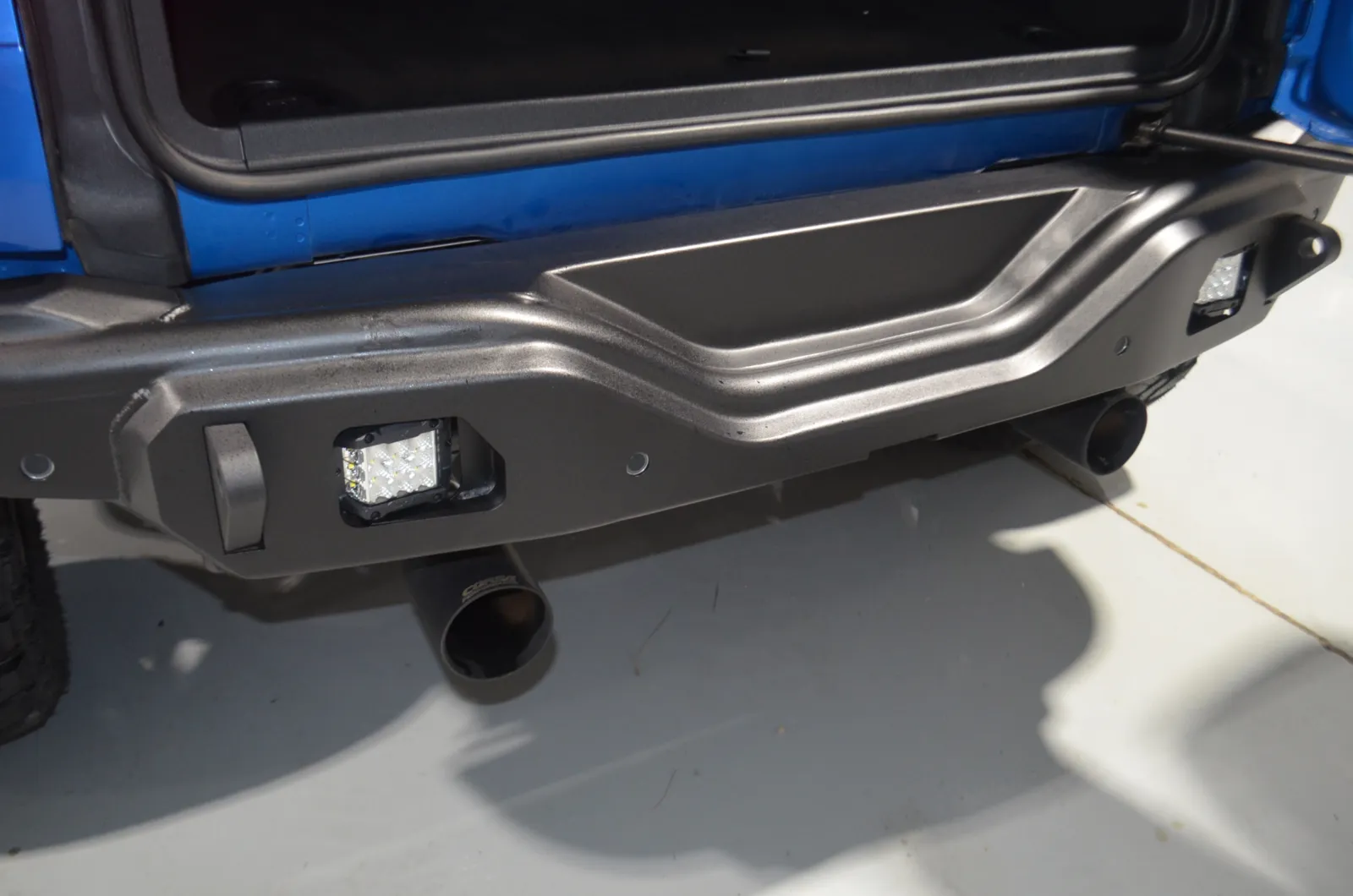 2023 Ford Bronco Badlands First Edition photo 4