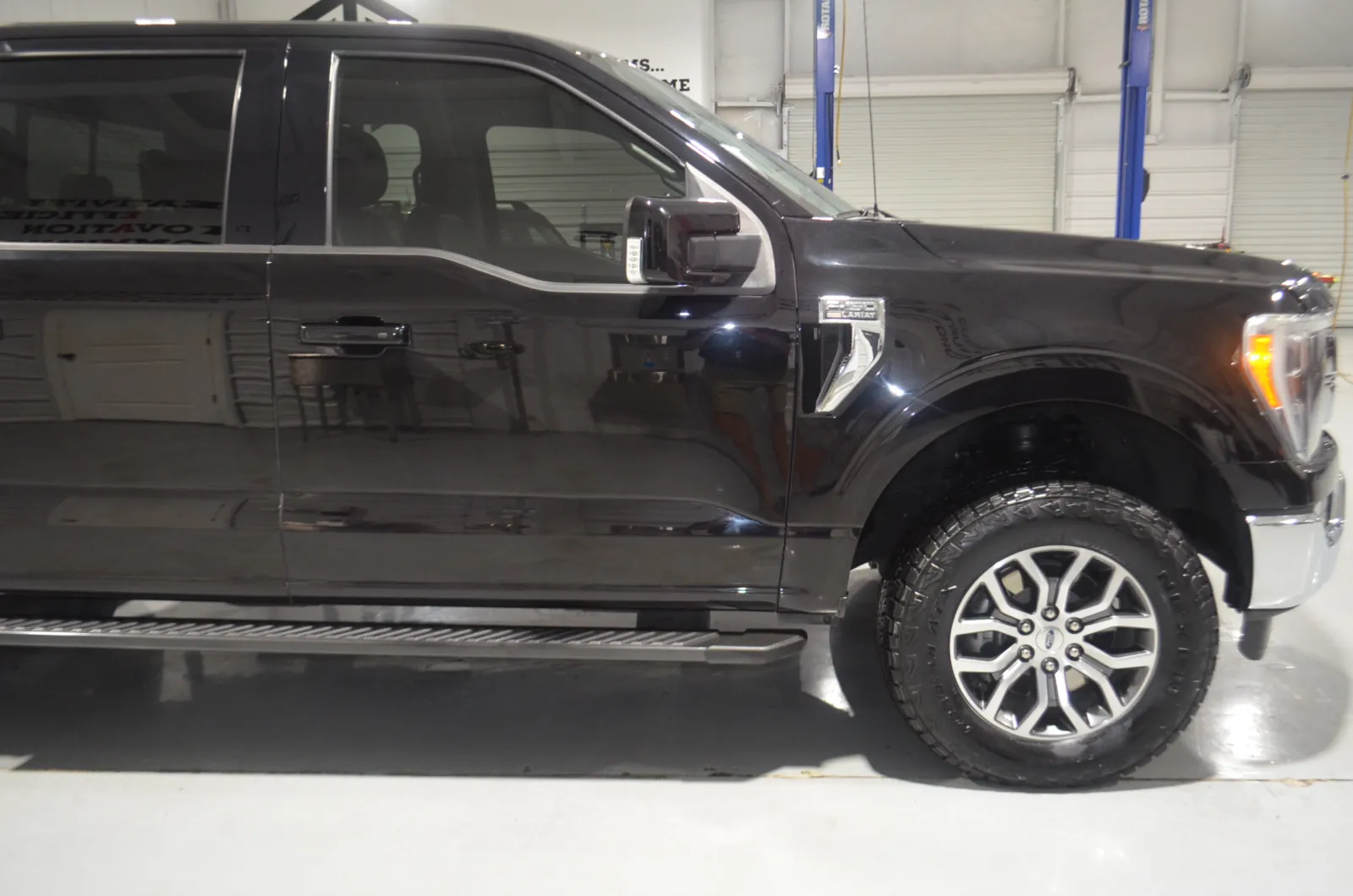 2021 Ford F-150 Lariat photo 3