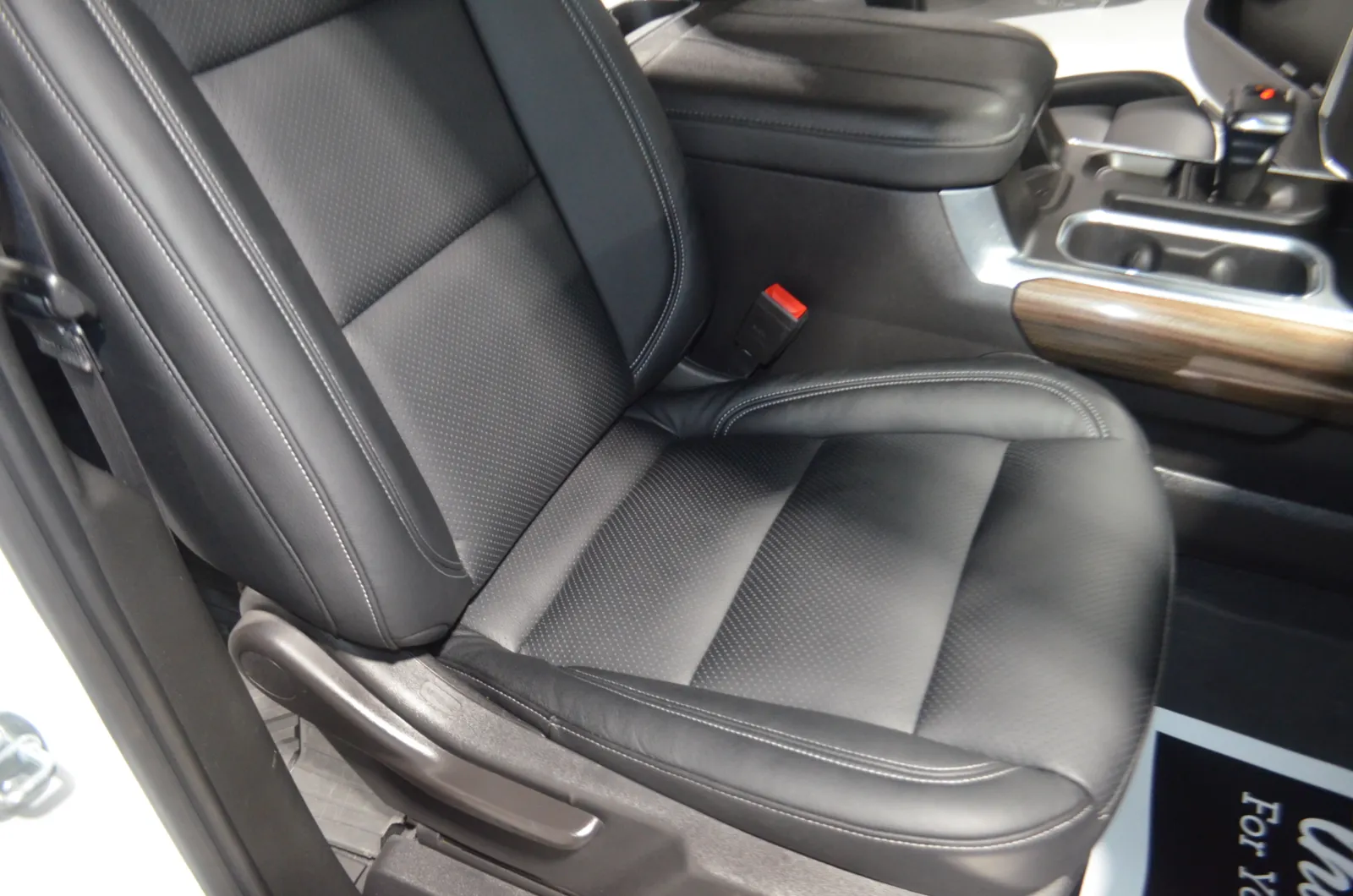 2023 Chevrolet Silverado 1500 LT Trail Boss - Photo 23