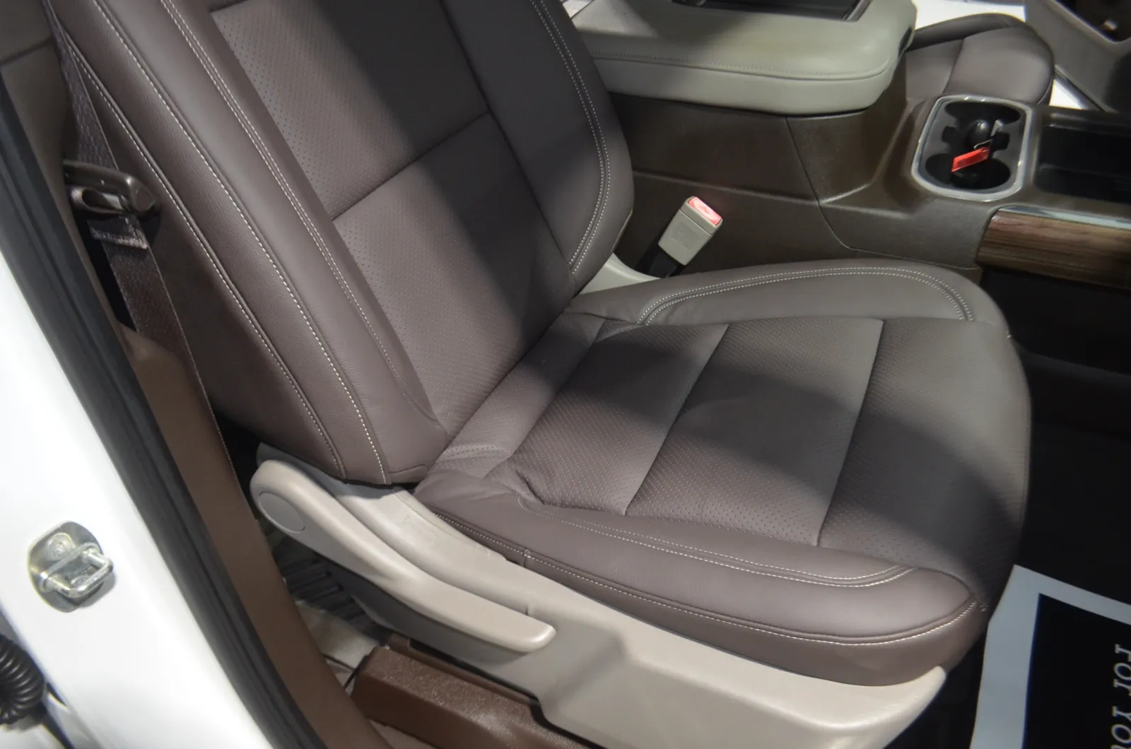 2019 Chevrolet Silverado 1500 RST - Photo 23